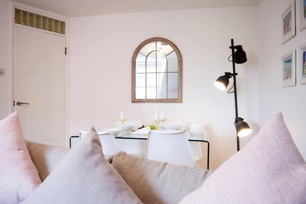 Modern Apartment In The Heart Of Oxford With Secure Underground Parking Exterior photo
